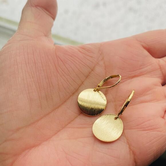 14K Gold Lightweight Circle Disc Coin Dangle Leverback Earrings for Women - Picture 2 of 5